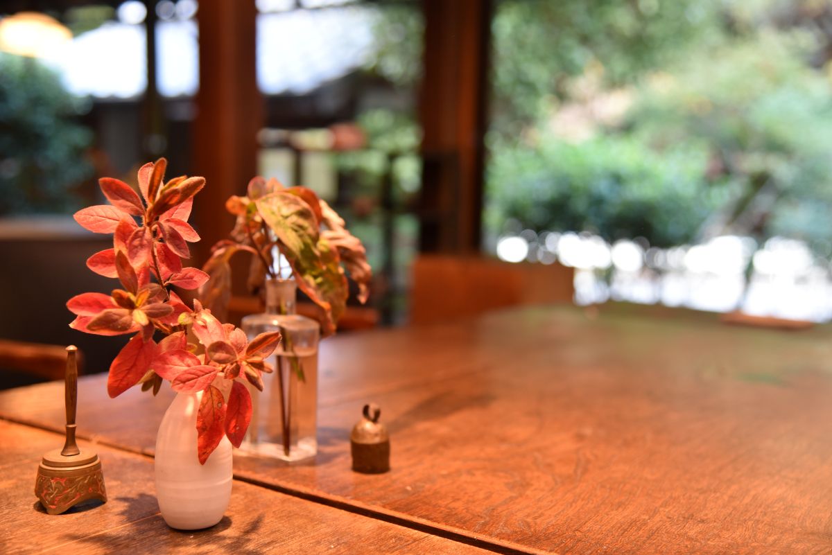 古民家の癒し空間から生まれる返礼品